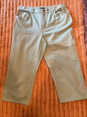 Ralph Lauren Women’s Sage Green Cropped Jeans
